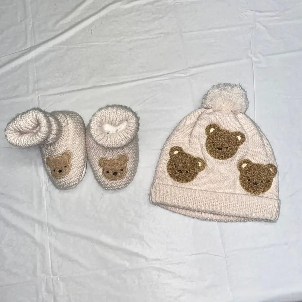 M&S Marks & Spencer Pink Teddy Bear Beanie Hat & Booties Baby Girls 0-3 Years